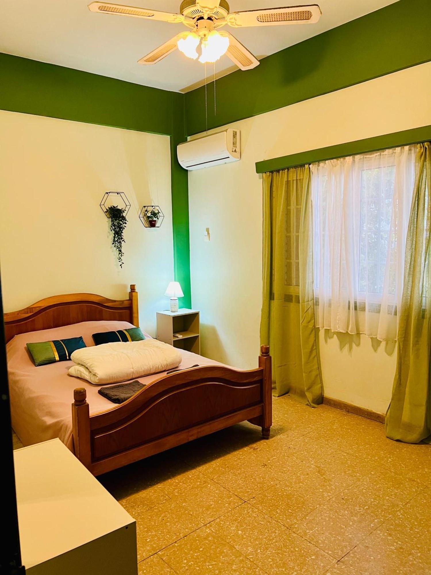 Homestay Past Or Tail
